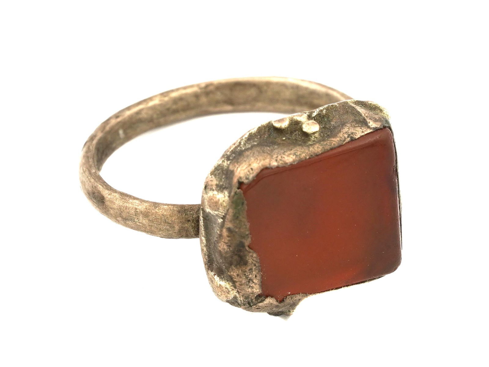 ANCIENT ROMAN SILVER RING WITH A CARNELIAN STONE (1 of 5)