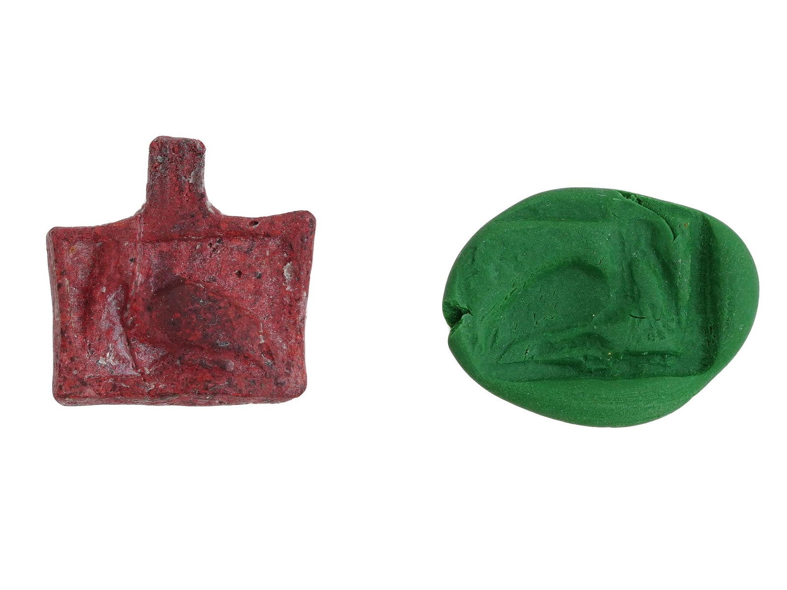 ANCIENT EGYPTIAN LATE PERIOD GLASS AMULET OF AN IBIS (1 of 4)