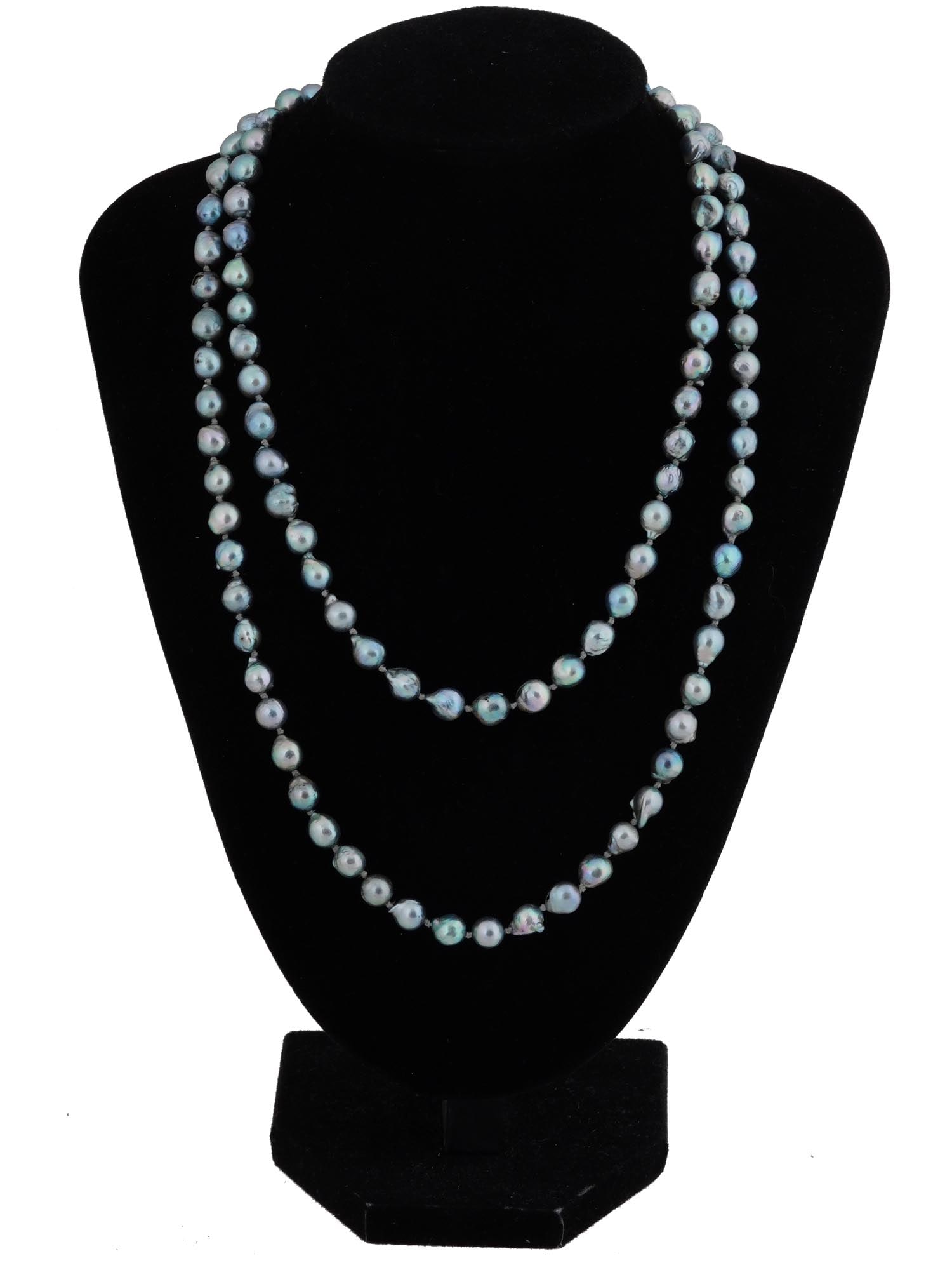 HAND KNOTTED BLACK TAHITIAN PEARL NECKLACE STRAND: A vintage long strand necklace composed of high luster black Tahitian pearls that have iridescent tones of gray, silver and champagne. Hand knotted on a silk strand. Fashionable Statement Jewelry, Gif