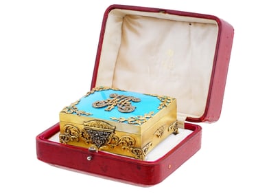RUSSIAN IMPERIAL GILT SILVER ENAMEL BOX WITH DIAMONDS