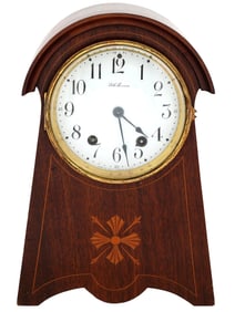 VINTAGE AMERICAN SETH THOMAS CLOCK IN WOODEN CASE