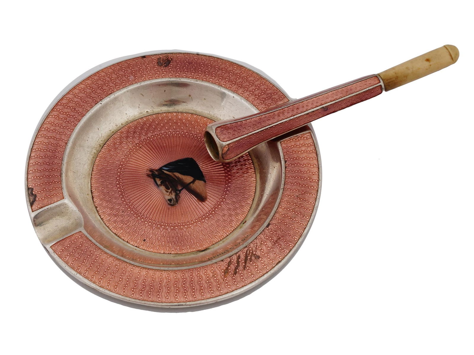 VINTAGE HERMES PARIS ENAMEL ASHTRAY W MOUTHPIECE (1 of 6)