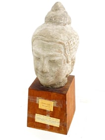 ANTIQUE CAMBODIAN KHMER LOPBURI STONE BODHISATTVA HEAD
