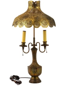 ANTIQUE ISLAMIC ETCHED GILT BRASS TABLE LAMP