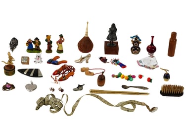 LARGE COLLECTION OF VARIOUS MIXED MINIATURE ITEMS