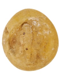 ANCIENT ROMAN GLASS MEDALLION WITH TWO GLADIATORS