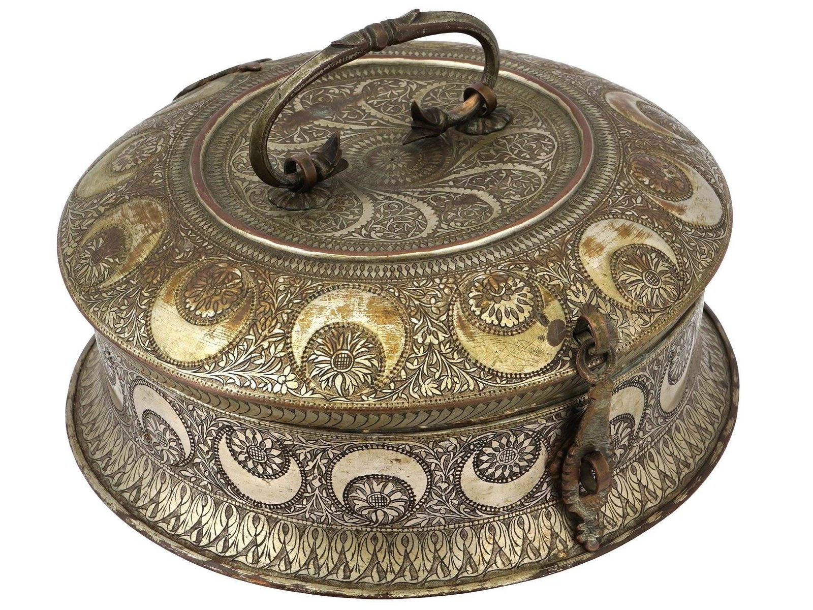MIDDLE EASTERN ENGRAVED W FLORAL AND CRESCENT BRASS BOX (1 of 7)