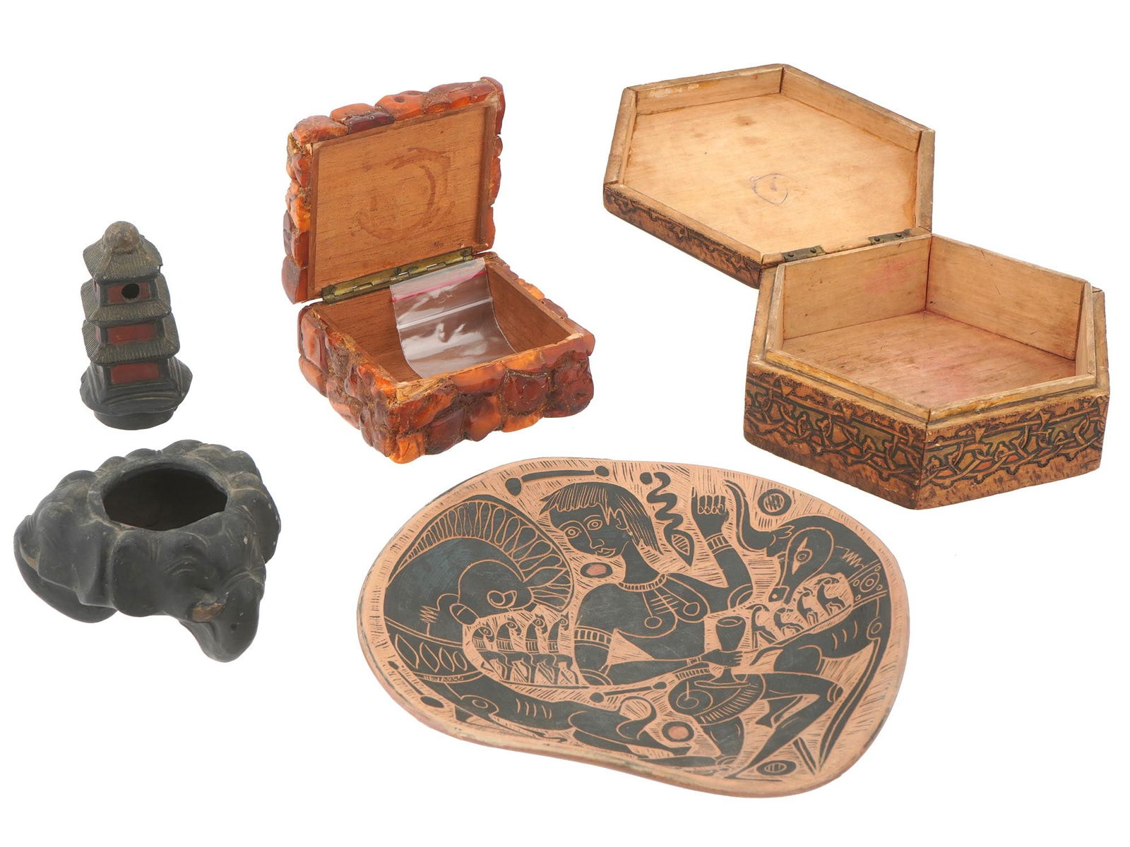 VINTAGE ORINETAL TRINKET BOXES AND INCENSE BURNERS (1 of 12)