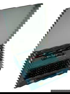 VINTAGE OLIVETTI UNDERWOOD 314 TYPEWRITER W CASE: A vintage Italian Olivetti Underwood 314 typewriter completed with case and manuals. A green colored body completed with black keys and cream colored letters. Circa 1950s. Completed with an original c
