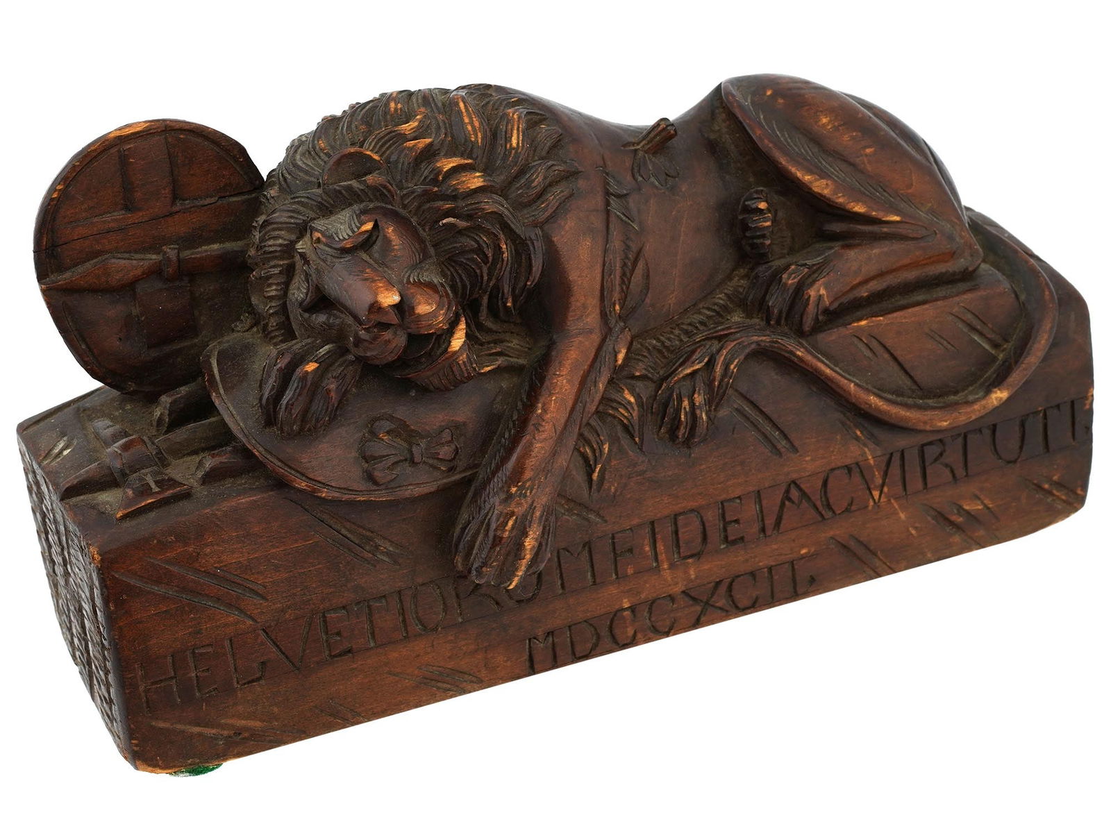 VINTAGE CARVED WOODEN SCULPTURE LION OF LUCERNE (1 of 9)