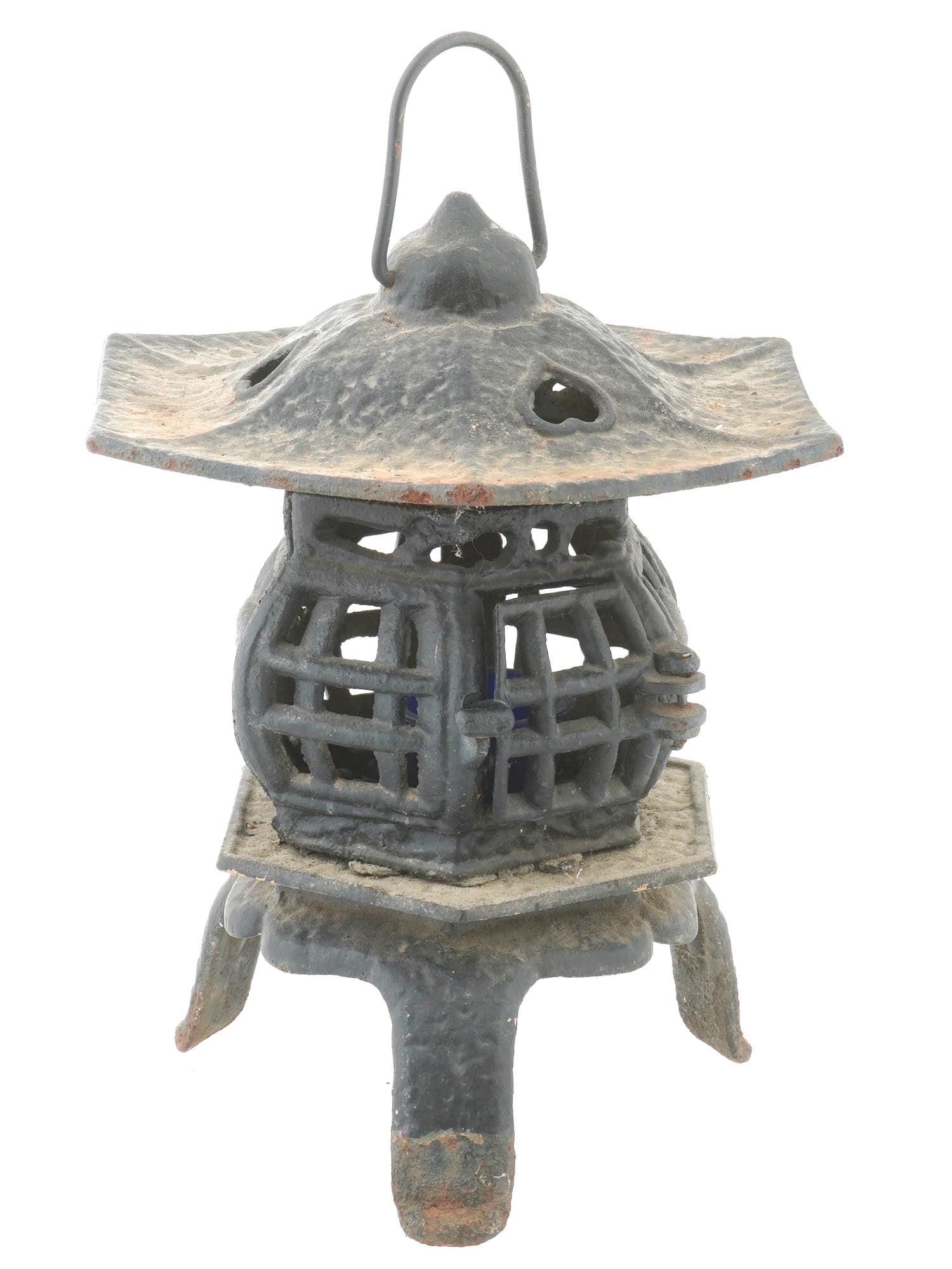 ANTIQUE JAPANESE CAST IRON PAGODA LANTERN (1 of 9)