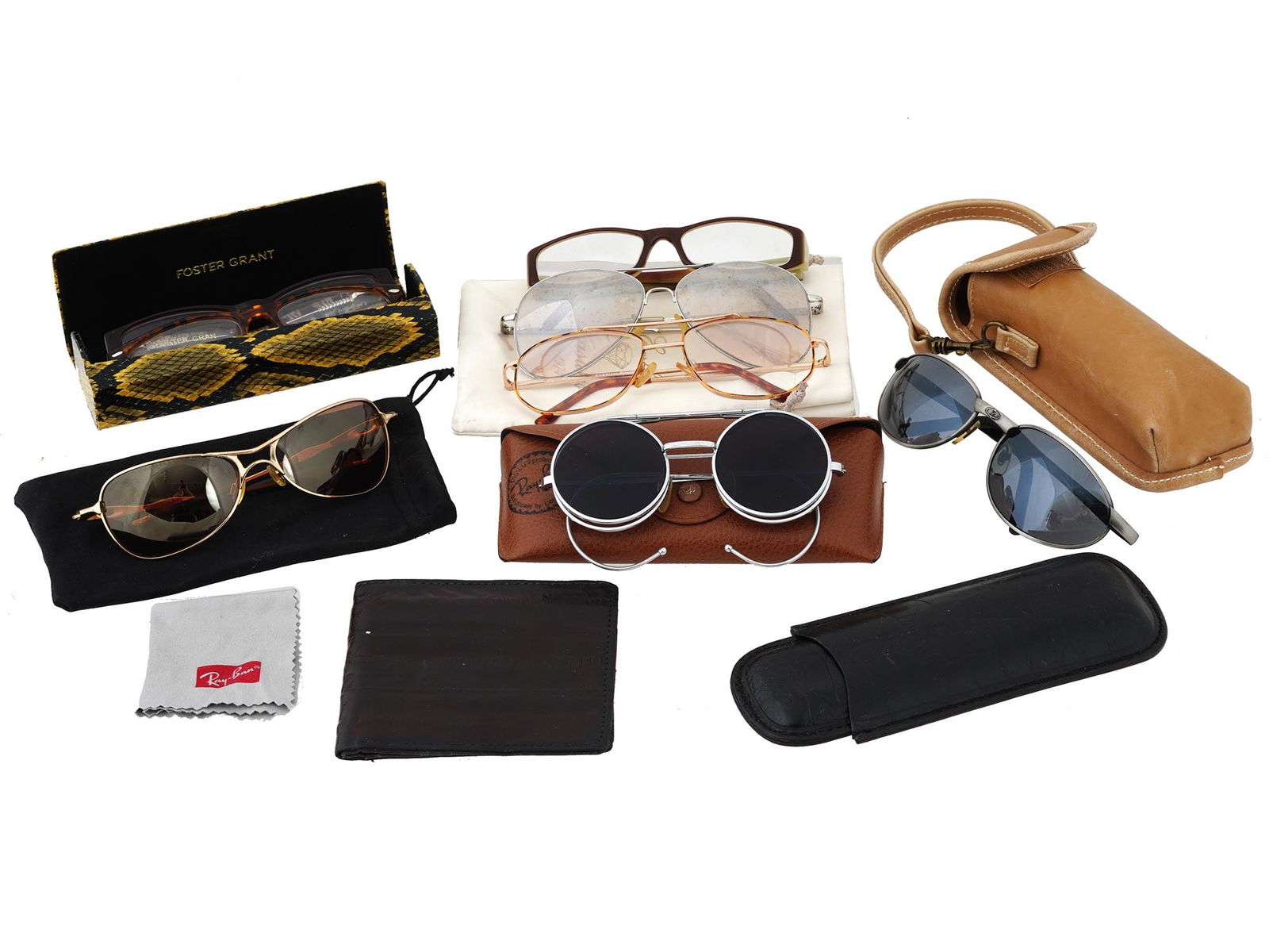 PAIRS OF VINTAGE GLASSES AND EYEGLASS CASES (1 of 6)