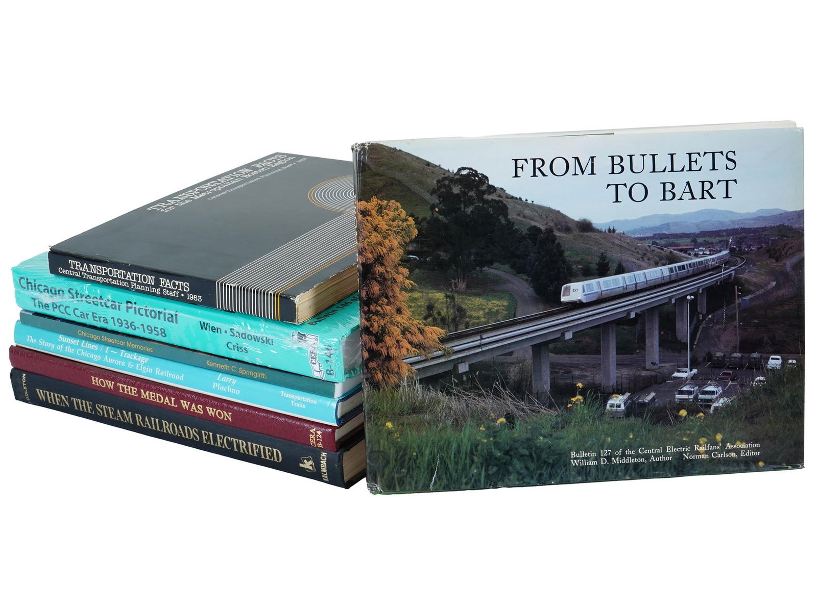 VINTAGE BOOKS ABOUT AMERICAN PUBLIC TRANSPORTATION (1 of 4)