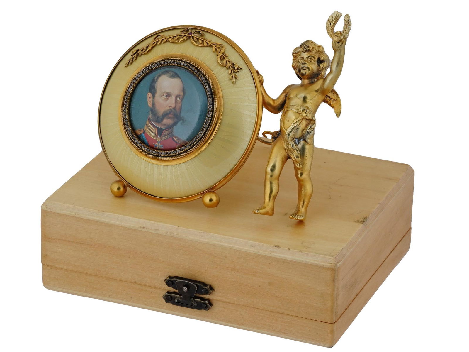 RUSSIAN GILT SILVER ENAMEL DIAMOND PICTURE FRAME (1 of 9)