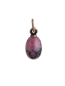 RUSSIAN 14K GOLD CARVED RHODONITE EASTER EGG PENDANT
