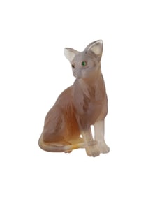 RUSSIAN CARVED AGATE AND EMERALD CAT FIGURINE