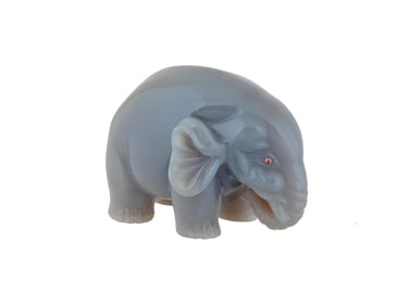 RUSSIAN CARVED AGATE GOLD GEMSTONE ELEPHANT FIGURINE