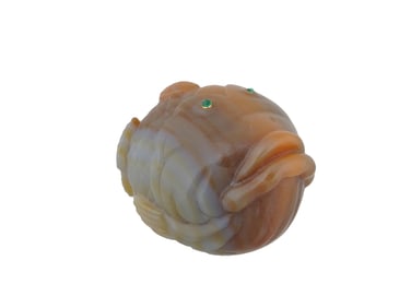 RUSSIAN CARVED AGATE FIGURINE OF FISH WITH EMERALD EYES