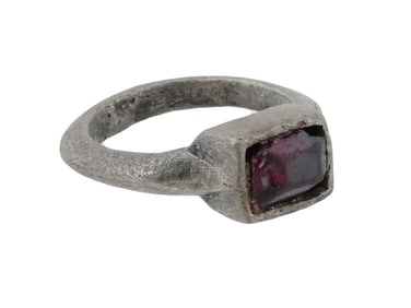 ANCIENT SILVER RING W GARNET STONE CA 500 TO 200 AD
