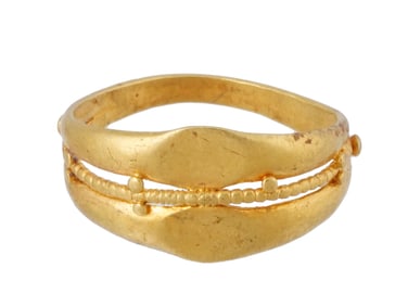 ANCIENT HELLENISTIC PERIOD GOLD DOUBLE BAND RING