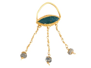 ANCIENT ROMAN GOLD AND GLASS EYE PENDANT 100 TO 300 AD