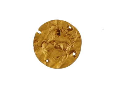 ANCIENT GREEK GOLD MEDALLION WITH EMBOSSED GOAT