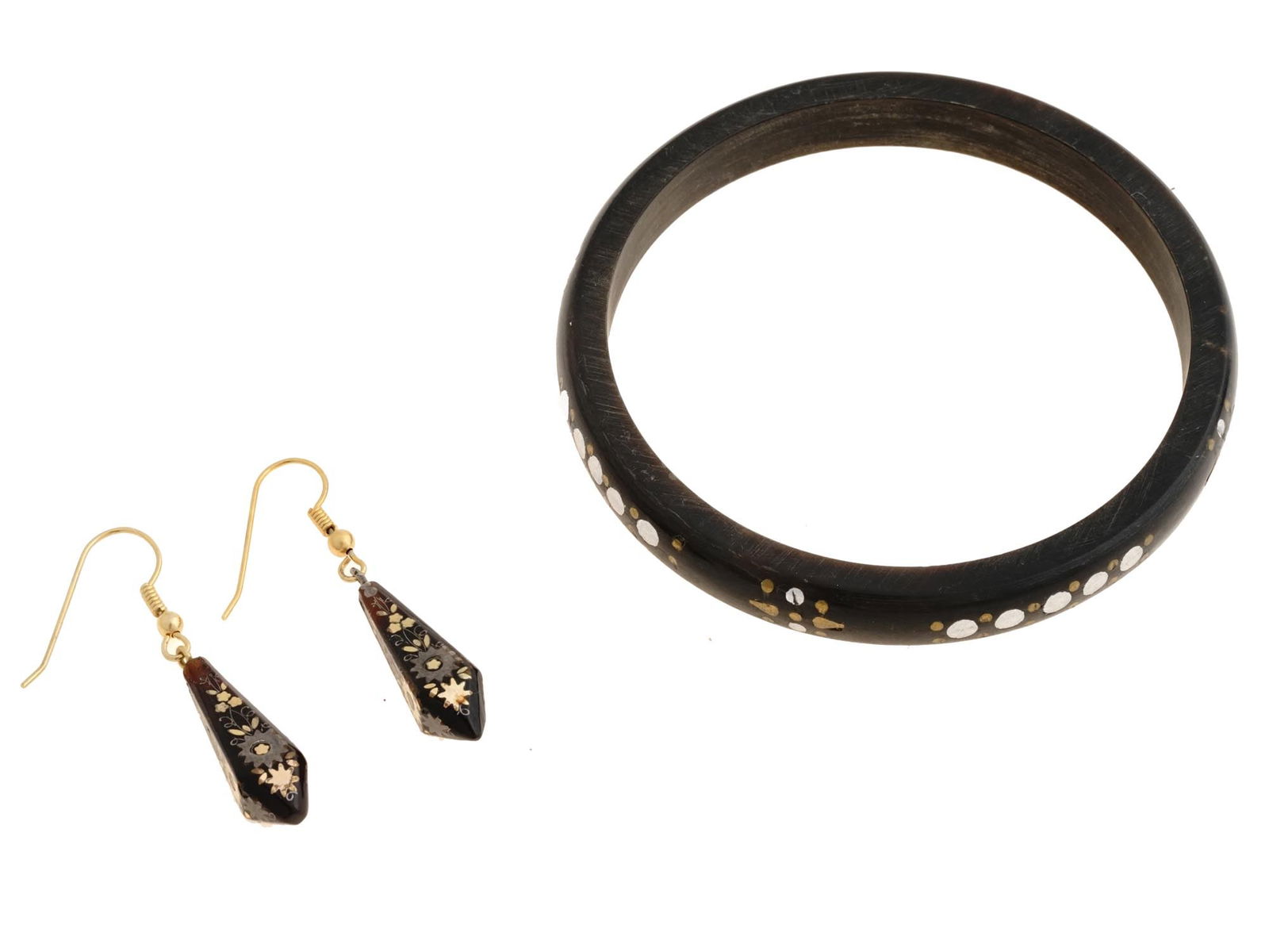 VINTAGE WOODEN GOLD SILVER INLAID EARRINGS AND BANGLE (1 of 4)