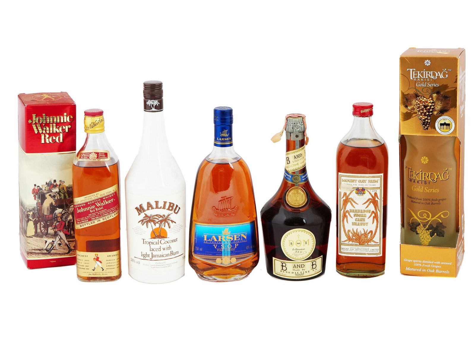 JOHNNIE WALKER MOUNT GAY MALIBU LIQUOR BOTTLES IOB (1 of 3)