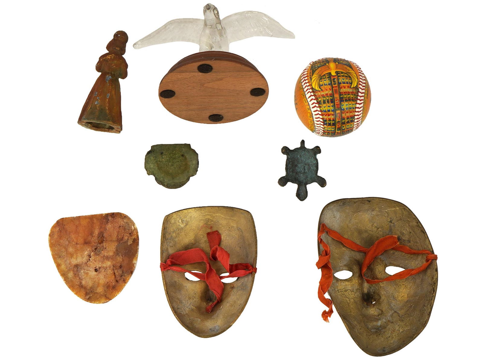 LOT OF VARIOUS VINTAGE MASKS AND FIGURINES (1 of 11)