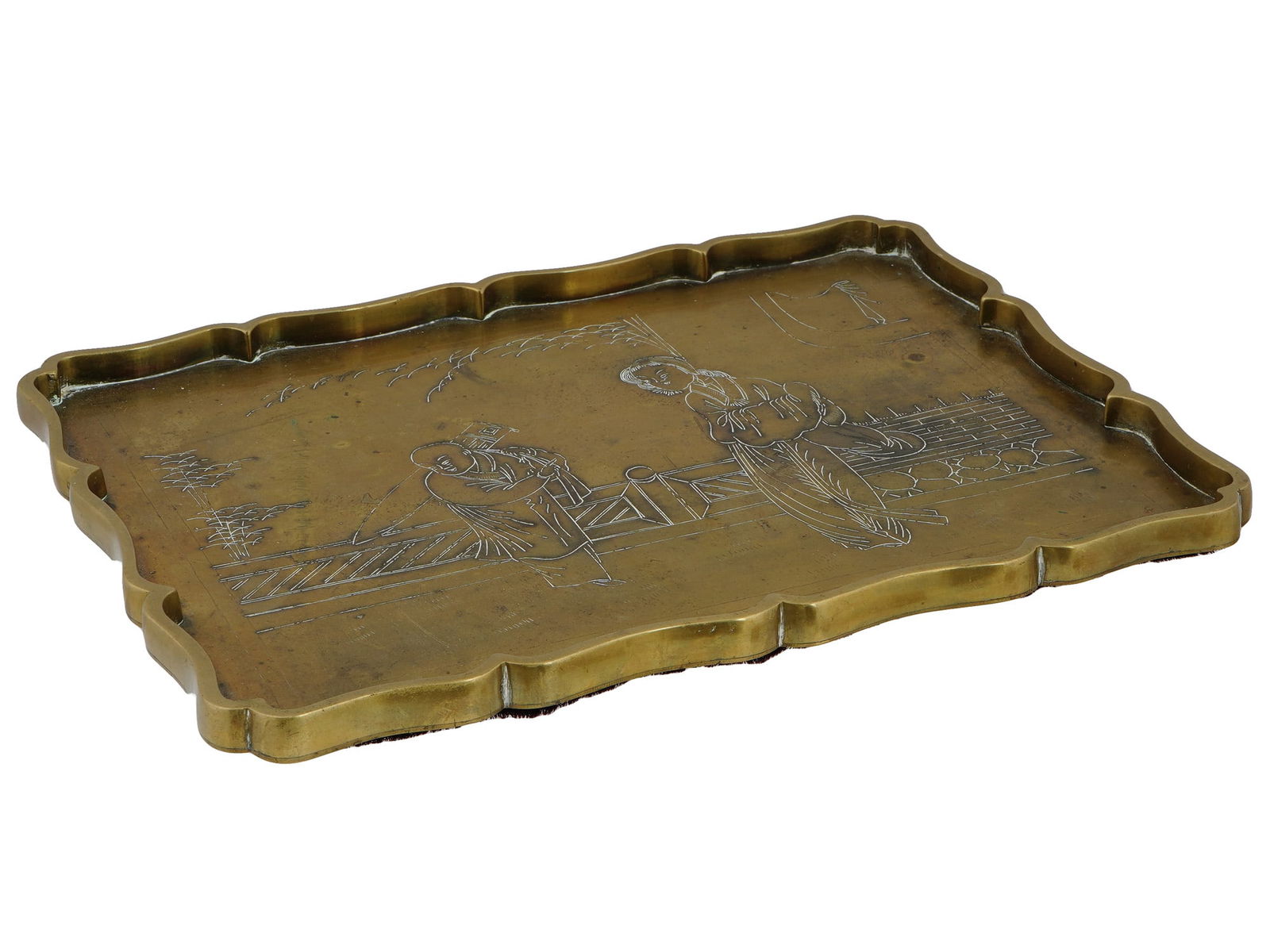 VINTAGE CHINESE BRASS TRAY WITH ETCHED SCENE DESIGN (1 of 3)