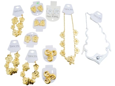 COLLECTION OF VINTAGE FRENCH DOLCE VITA JEWELRY SET