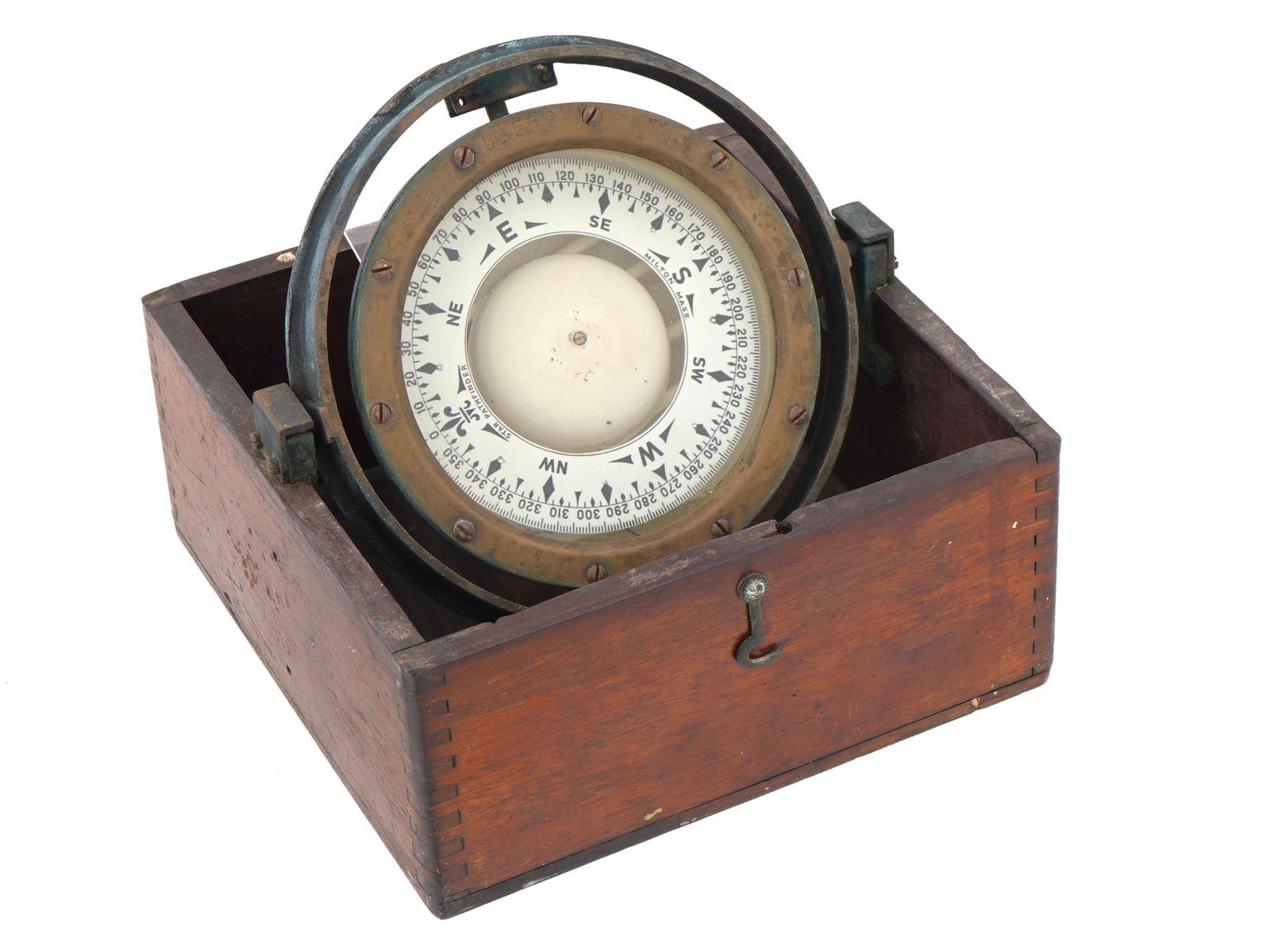 GIMBAL MOUNTED BRASS SHIPS COMPASS IN WOODEN BOX (1 of 5)