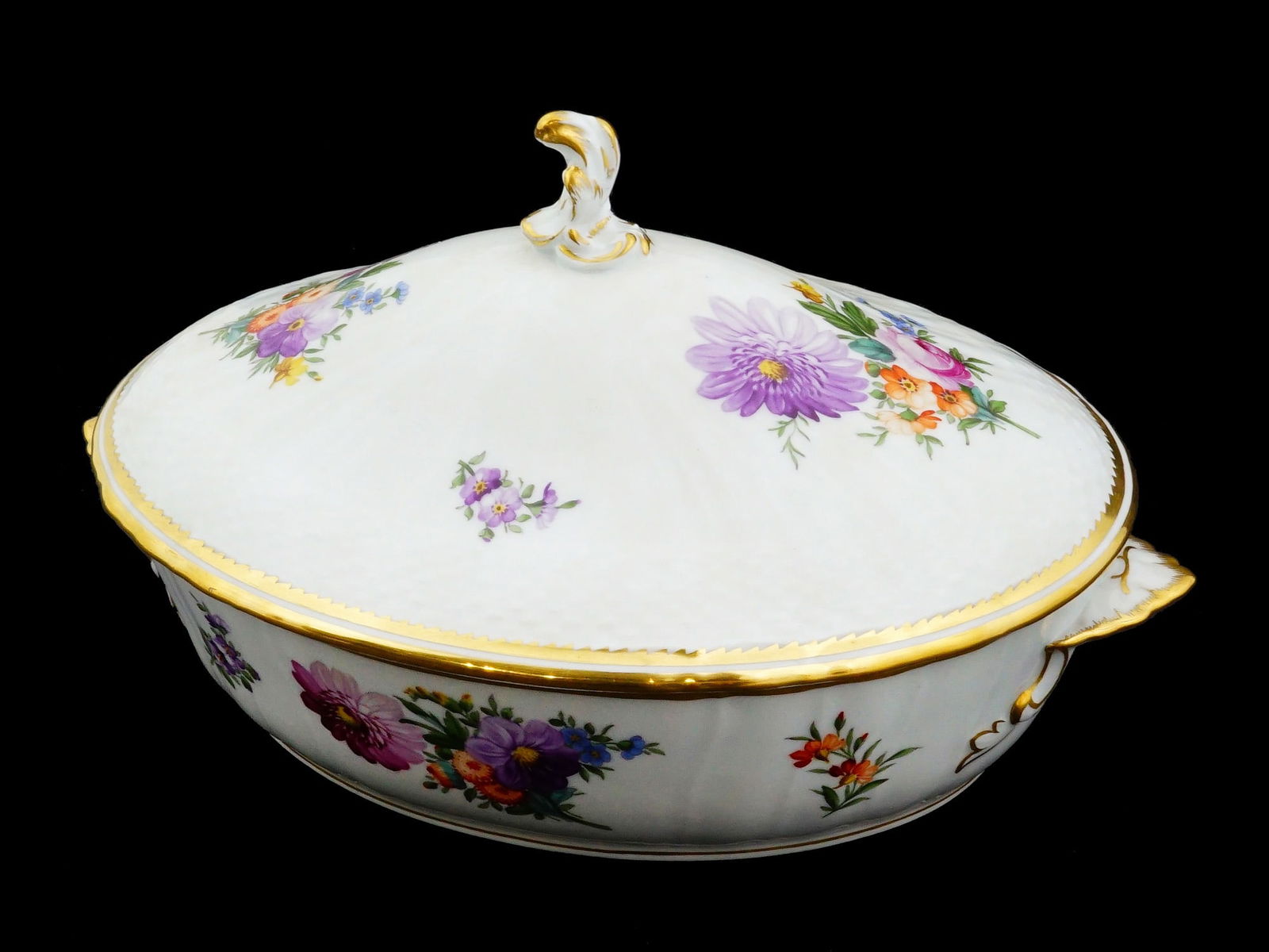 VTG DANISH ROYAL COPENHAGEN PORCELAIN LIDDED DISH (1 of 11)