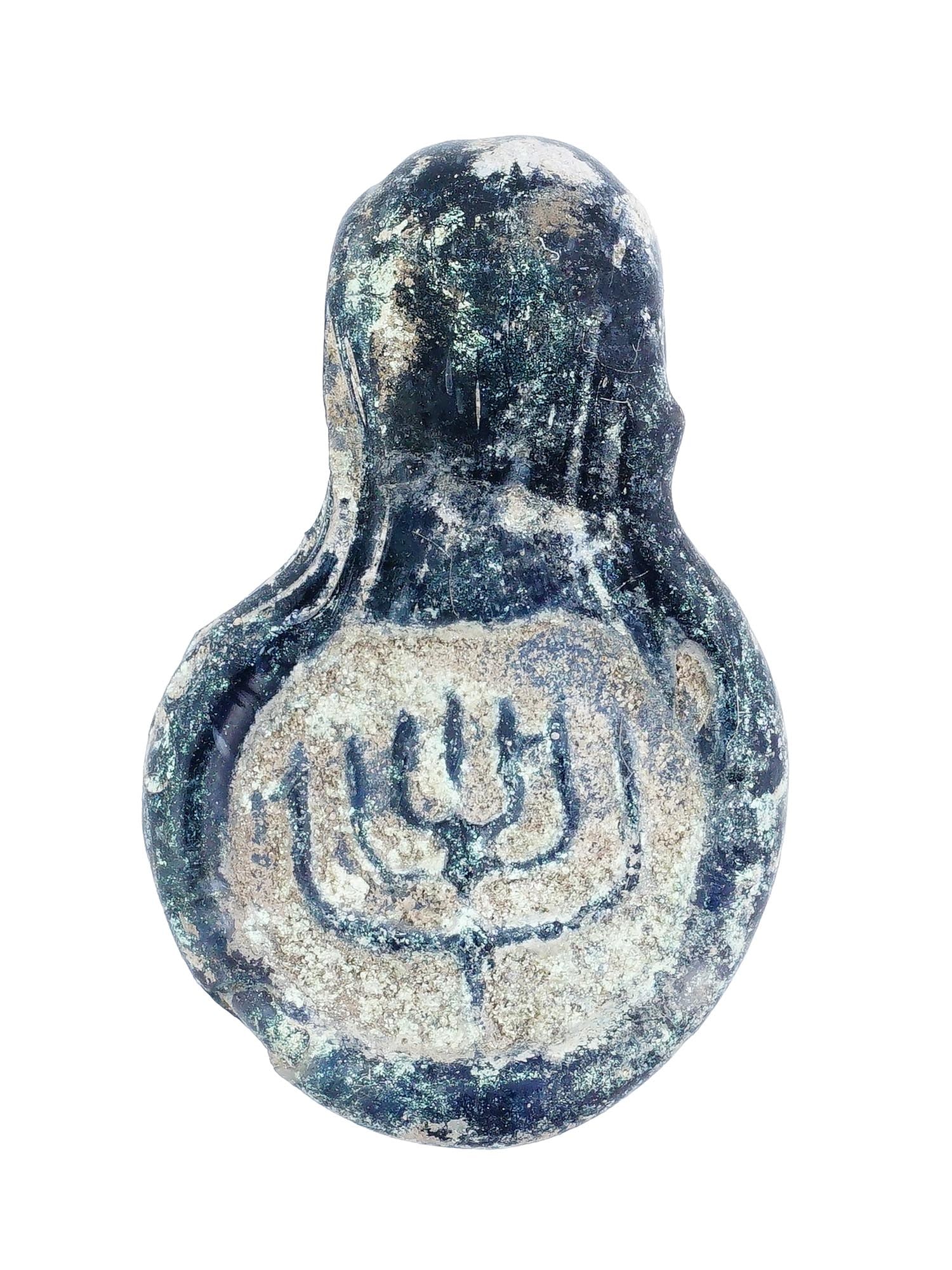 ANCIENT JUDAICA MENORAH HAND CARVED GLASS AMULET SEAL (1 of 5)