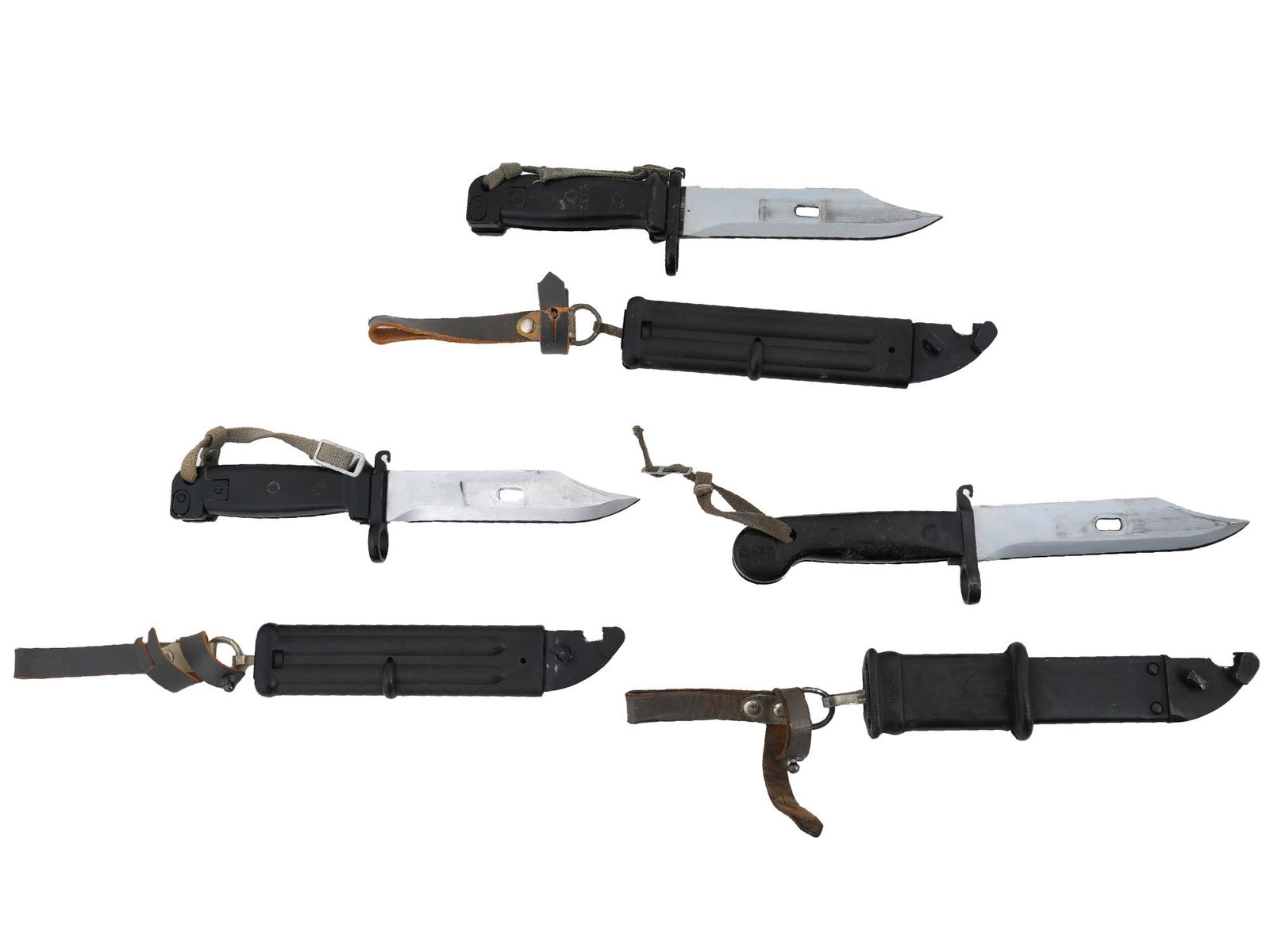 RUSSIAN SOVIET ERA M59 AKM BAYONETS WITH SCABBARDS (1 of 8)