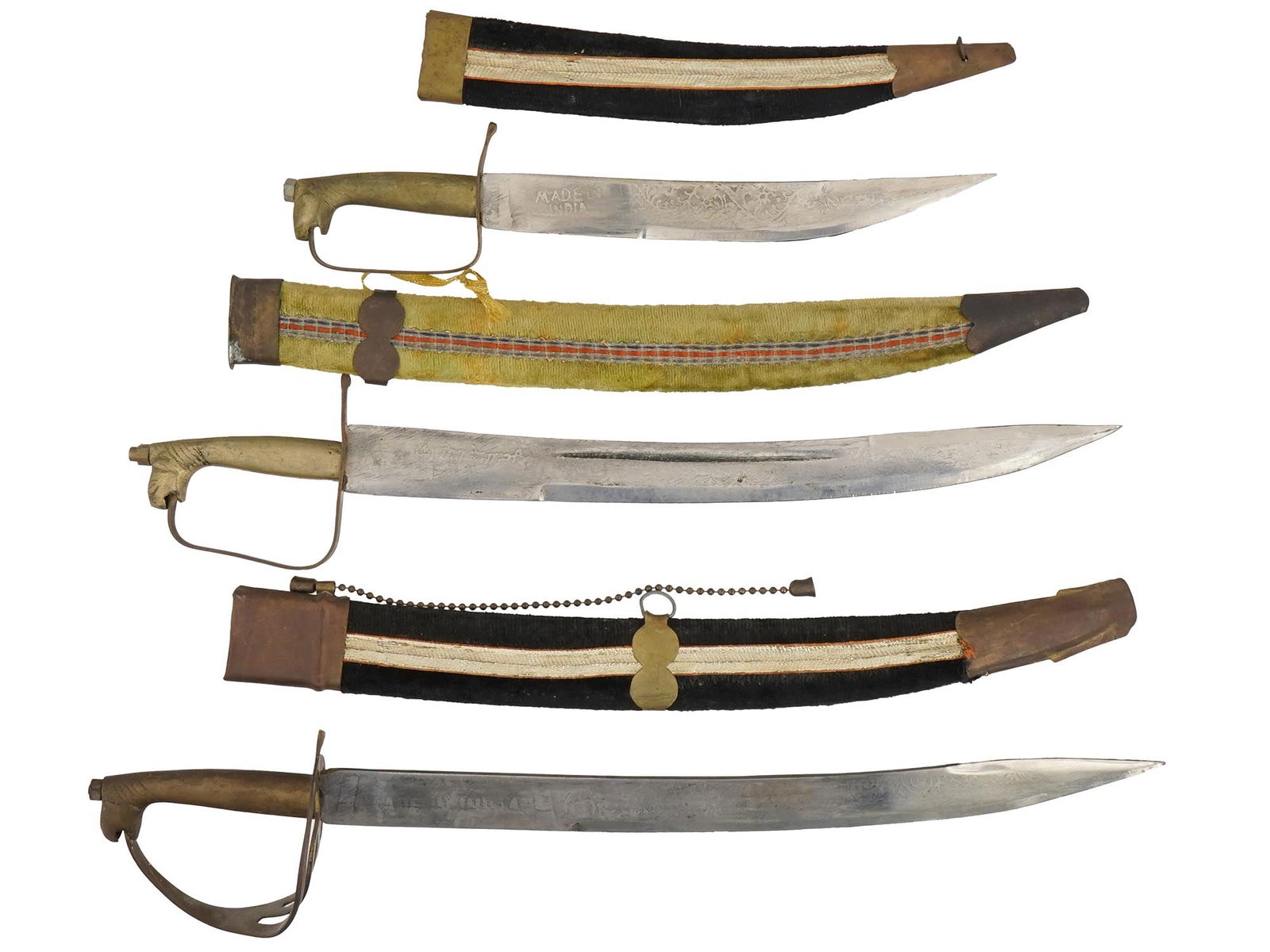 VINTAGE INDIAN SHORT SWORDS WITH SCABBARDS (1 of 7)