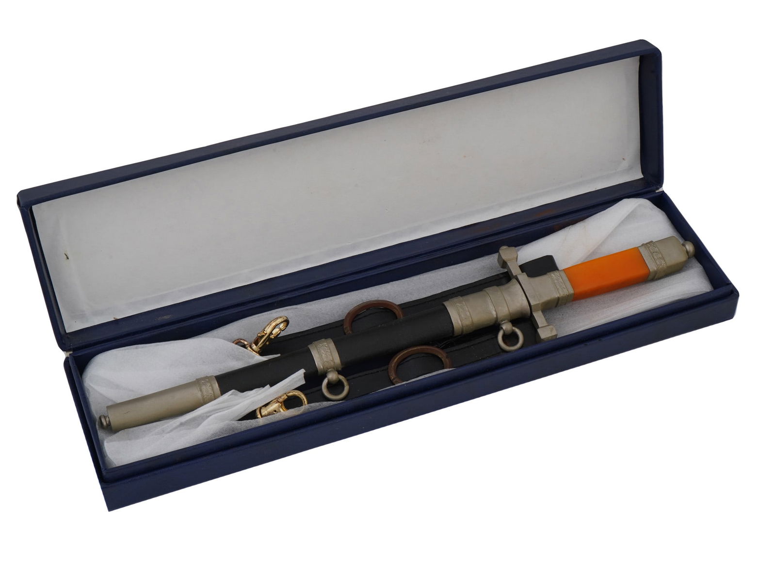 POLISH AIR FORCE OFFICERS DAGGER WITH SCABBARD HANGERS (1 of 8)