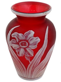 THOMAS WEBB AND SONS MANNER CAMEO RED GLASS VASE