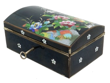 JAPANESE FLORAL DESIGN CLOISONNE ENAMEL BOX W KEY