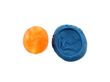 ANCIENT GRECO ROMAN ENGRAVED CARNELIAN INTAGLIO BEAD