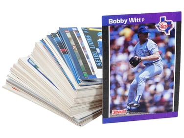 LARGE COLLECTION OF VINTAGE BASEBALL TRADING CARDS