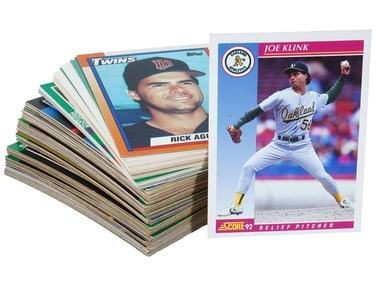 VINTAGE COLLECTION OF AMERICAN BASEBALL CARDS