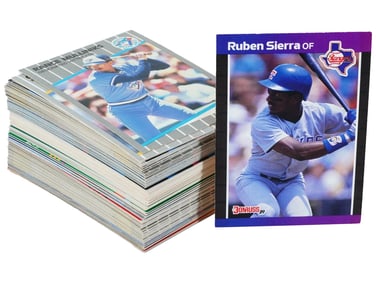VINTAGE COLLECTION OF AMERICAN BASEBALL TRADING CARDS