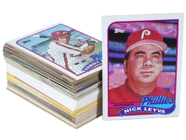 VINTAGE COLLECTION OF AMERICAN BASEBALL TRADING CARDS