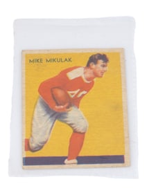 1935 MIKE MIKULAK FOOTBALL STARS SPORTS TRADING CARD