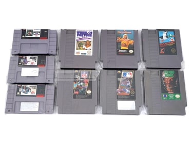 COLLECTION OF 9 VINTAGE NINTENDO GAME CARTRIDGES