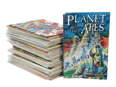 LARGE COLLECTION OF AMERICAN ILLUSTRATED COMIC BOOKS