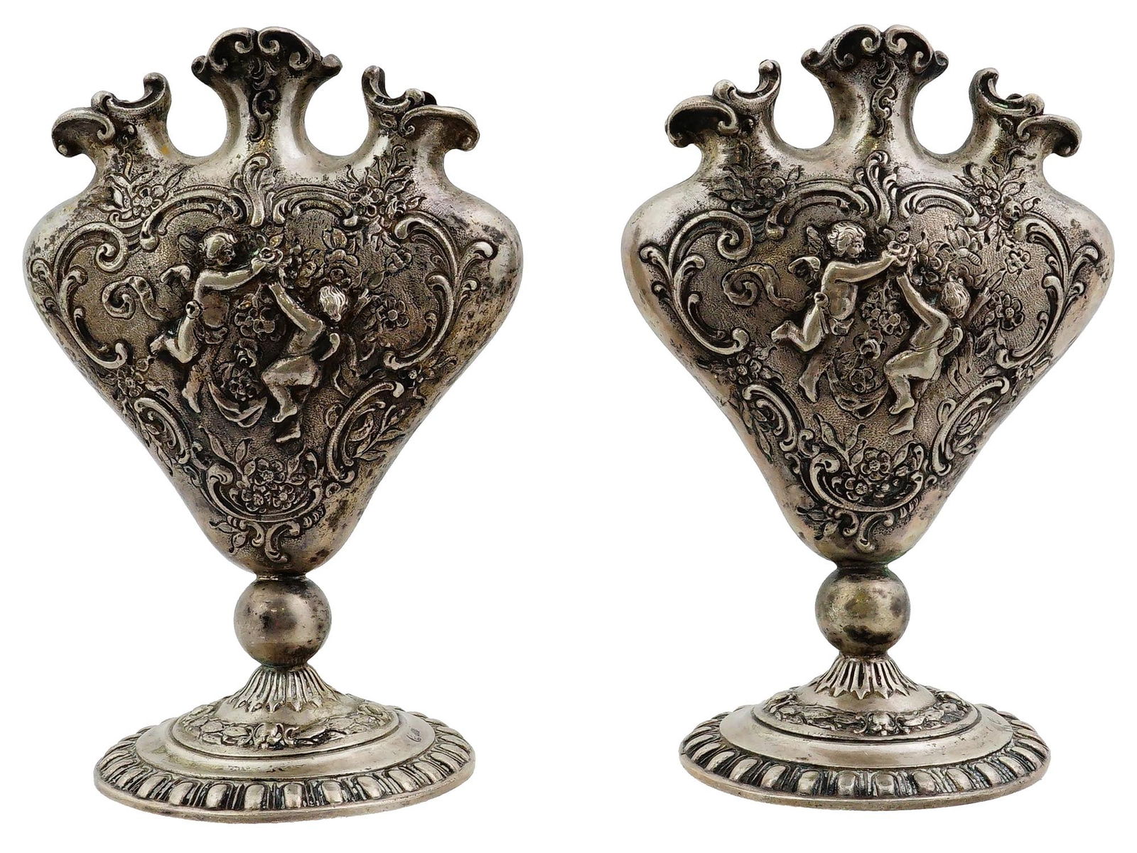 PAIR OF CUPIDS DESIGN SILVER HEART SHAPED BUD VASES (1 of 9)