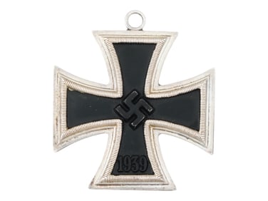 WORLD WAR II NAZI GERMAN IRON CROSS 2ND CLASS