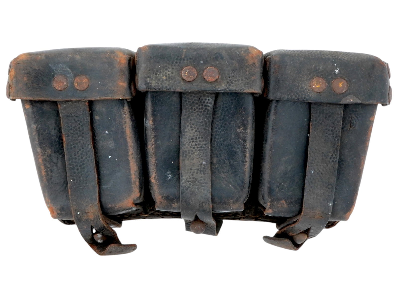 WWII GERMAN MAUSER K98 RIFLE LEATHER AMMUNITION POUCH: A WWII German Mauser K98 rifle pouch, crafted from black leather with white stitching. The pouch features three pockets for ammunition storage, each secured by flaps. It has two belt loops, which are 